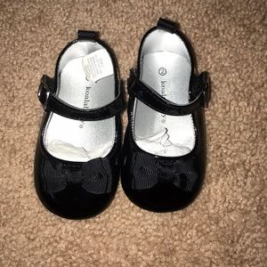 💥NWOT Koala baby black flats
